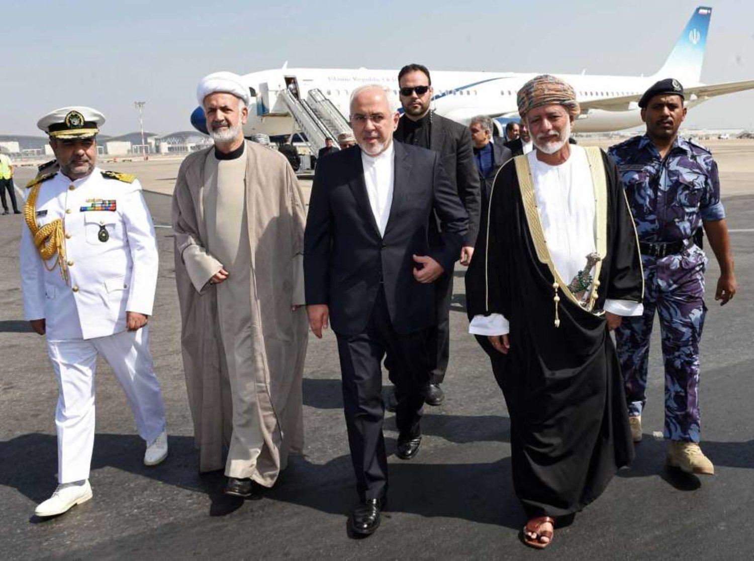 Iranian Foreign Minister Mohammed Javad Zarif arrives in Muscat, Oman, Monday, October 2, 2017. (Oman News Agency via AP)