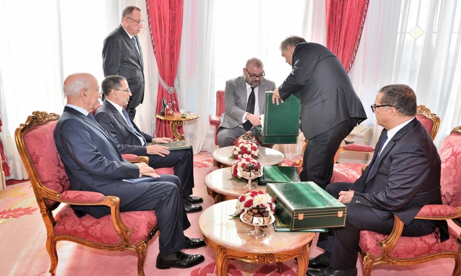 King Mohammed VI receives in Rabat Tuesday the first president of the Court of Auditors, Driss Jettou who presented a report containing the conclusions of the Court regarding the Al Hoceima projects “Manarat Almotawassit” /Moroccoworldnews
