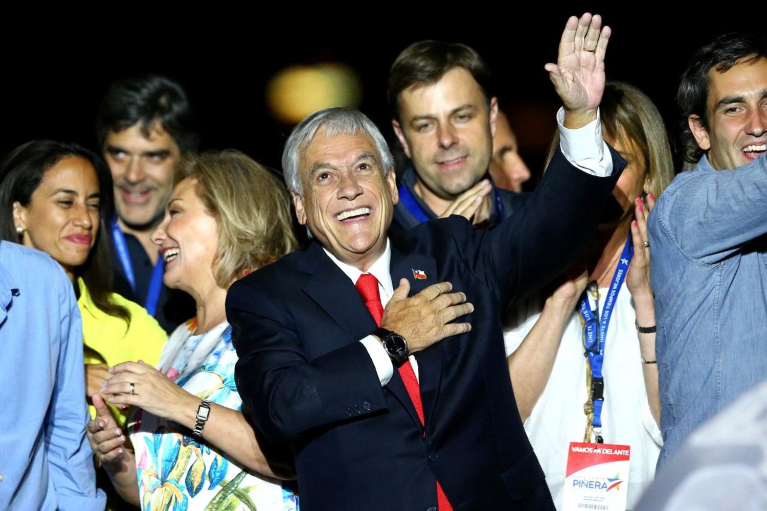 Presidential candidate Sebastian Pinera gestures after winning the presidential election, in Santiago, Chile, December 17, 2017. REUTERS/Ivan Alvarado