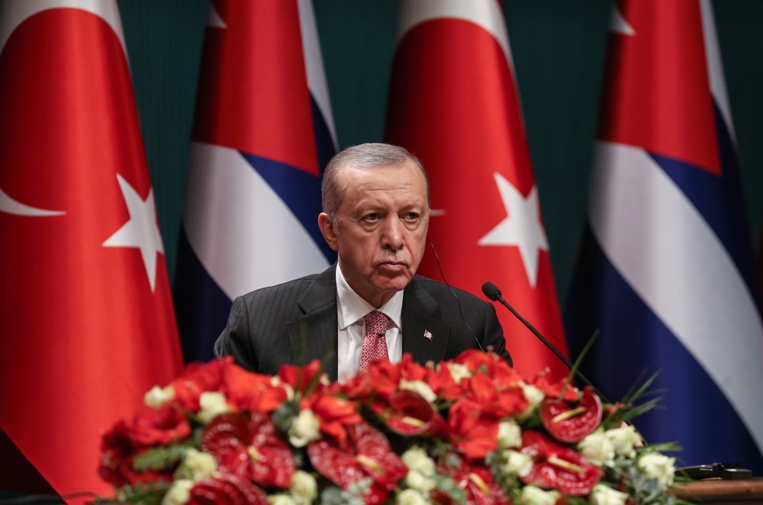 Turkish President Recep Tayyip Erdogan attends a press conference after a meeting with Cuban President Miguel Diaz-Canel at the Presidential Palace in Ankara, Türkiye, 23 November 2022. (EPA)