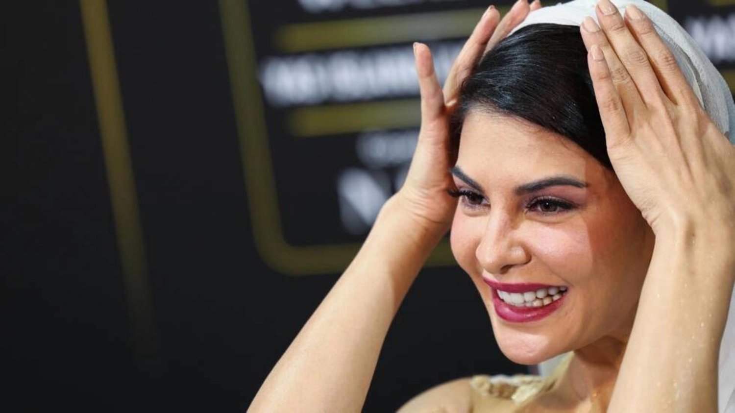 Bollywood actress Jacqueline Fernandez was one of many stars on the green carpet. Giuseppe CACACE / AFP
