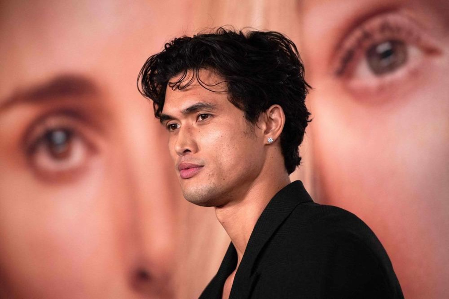  US actor Charles Melton arrives for the premiere of "May December" at the Academy Museum of Motion Pictures in Los Angeles, California, on November 16, 2023. (AFP)