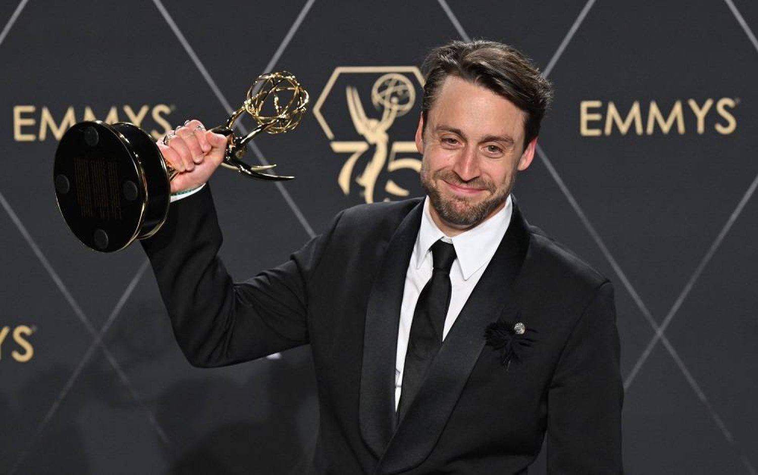 Succession' Dominates Drama Emmys, 'The Bear' Claims Comedy and Quinta Brunson Makes History