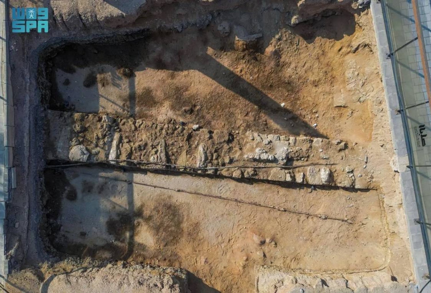 Remains of a centuries-old defensive moat and fortification wall, which once encircled the city, were found in the northern part of Historic Jeddah. SPA 