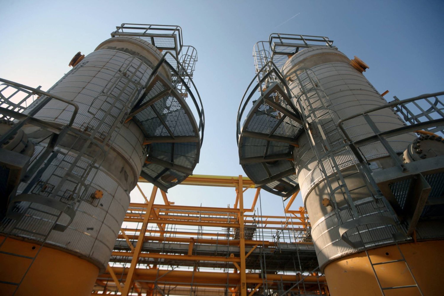 FILE PHOTO: A general view shows the central station gas processing plant at Rumaila oilfield in Basra, Iraq, November 5, 2020. REUTERS/Essam Al-Sudani/File Photo