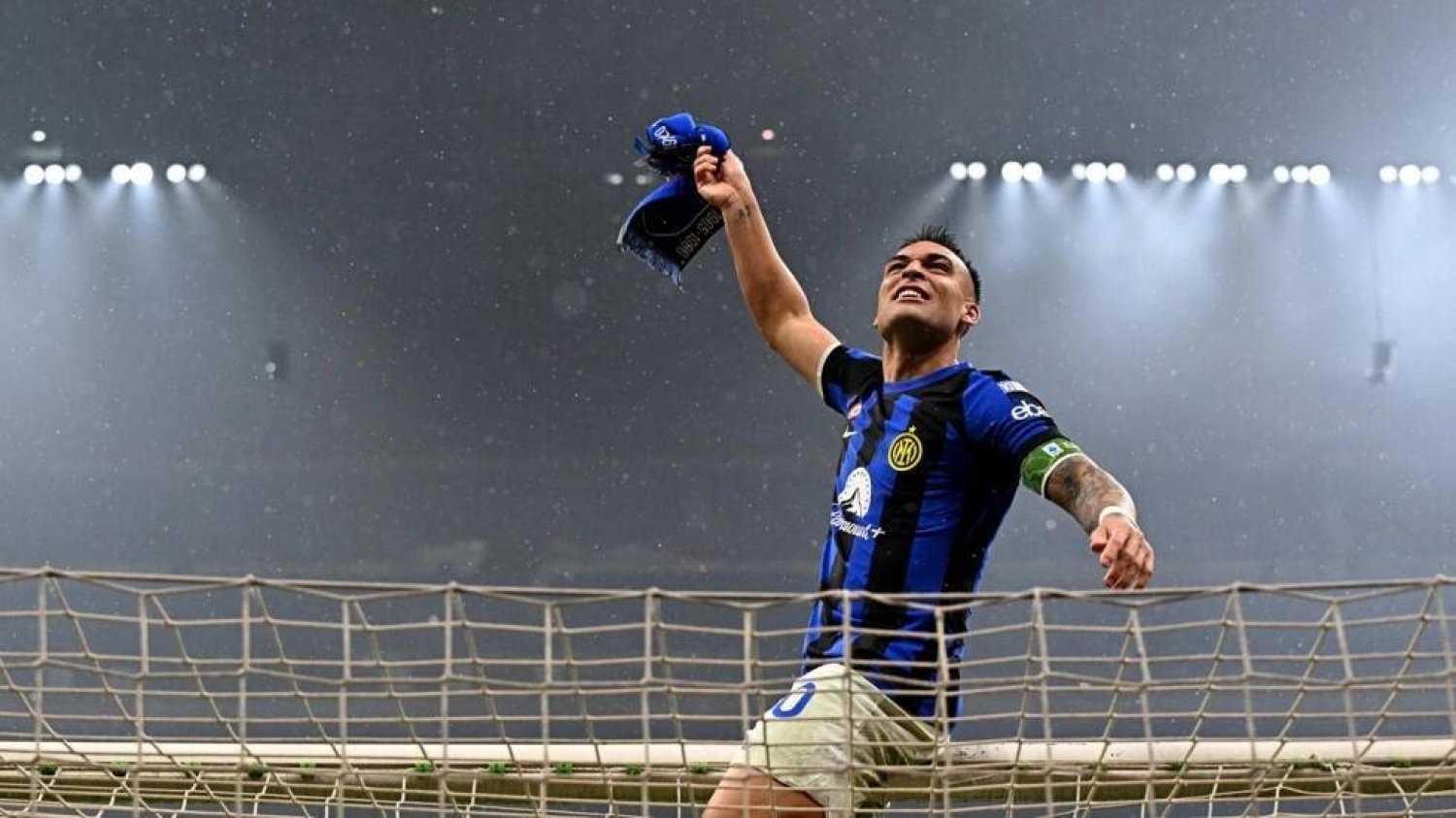 Inter Milan are riding high after winning their 20th league title. GABRIEL BOUYS / AFP
