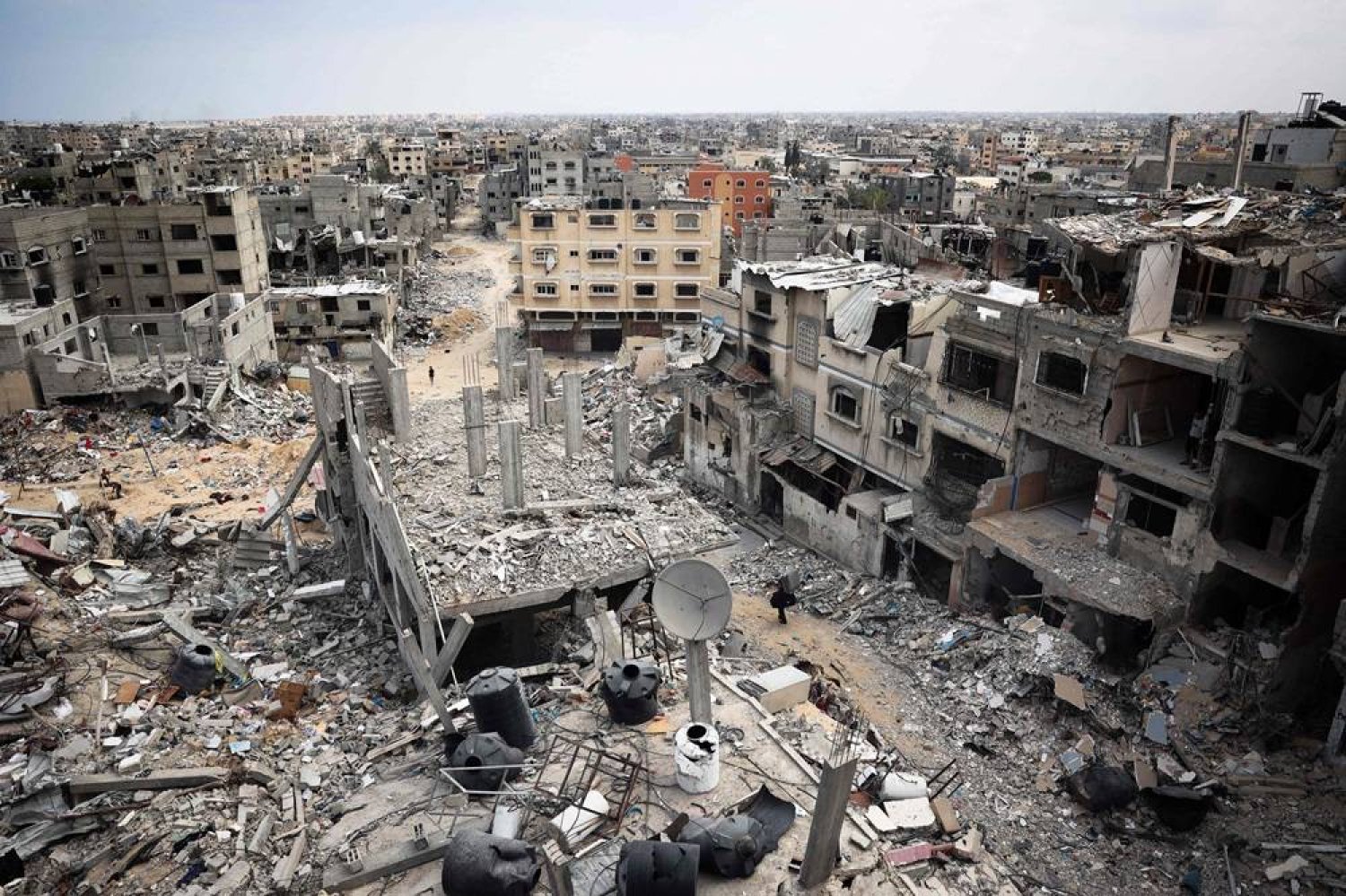 A picture shows a view of a devastated neighborhood in Khan Younis in the southern Gaza Strip on May 2, 2024, amid the ongoing conflict between Israel and the Hamas movement. (AFP) 