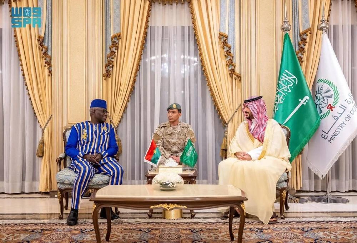 Saudi Minister of Defense Prince Khalid bin Salman bin Abdulaziz meets with Minister of State and Minister of Defense and Veterans of Burkina Faso, Maj. Gen. Kassoum Coulibaly in Riyadh on Sunday. (SPA)