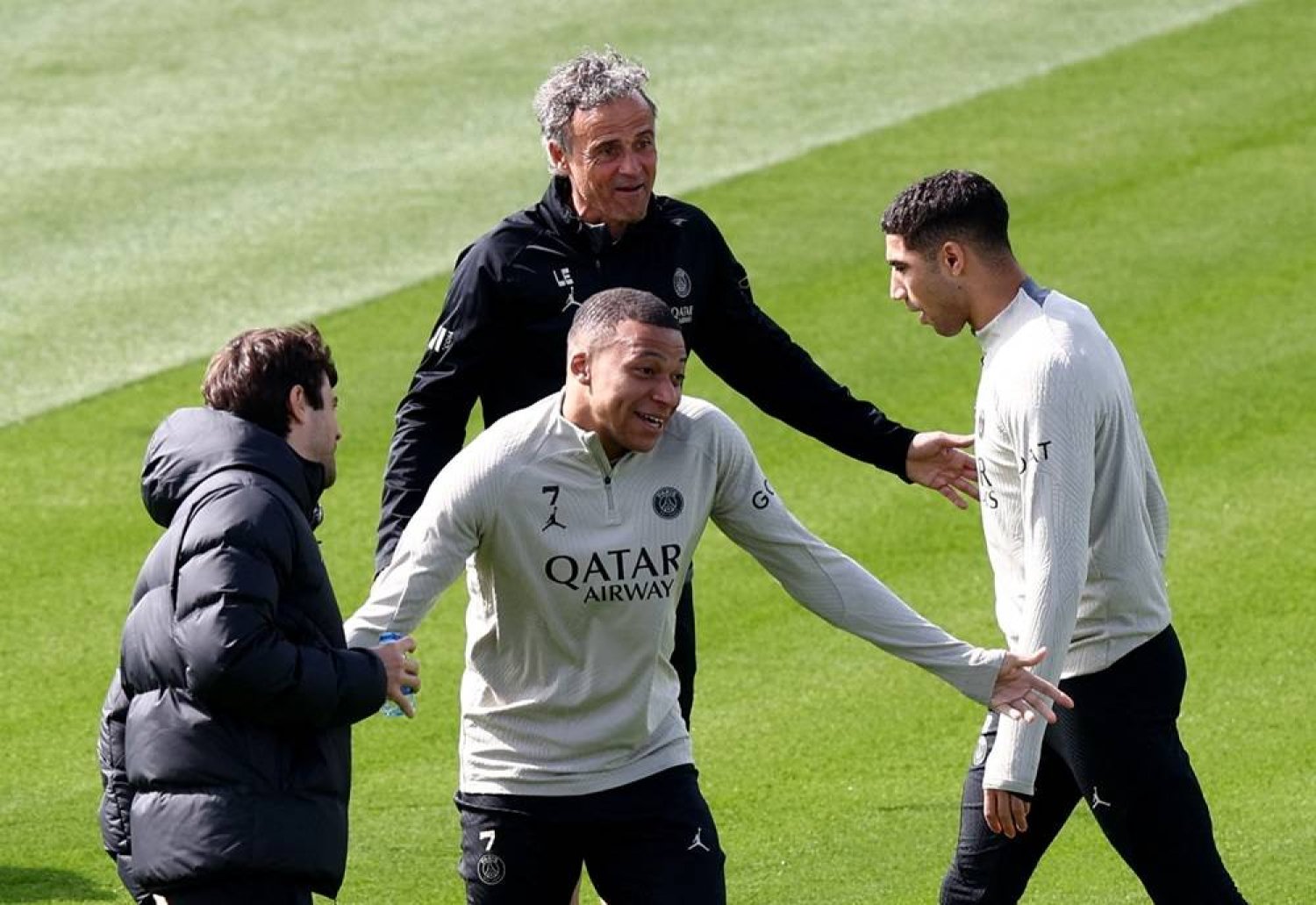 Football - Champions League - Paris St Germain Training - Paris-Saint-Germain Training Center, Poissy, France - May 6, 2024 Paris St Germain coach Luis Enrique with Kylian Mbappe and Achraf Hakimi during training. (Reuters)
