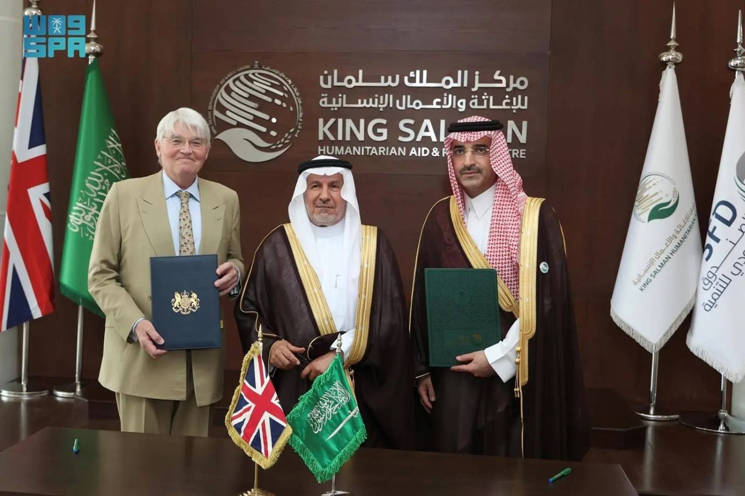 The Saudi Fund for Development (SFD) and UK’s Foreign, Commonwealth and Development Office (FCDO) signed in Riyadh on Monday a joint cooperation arrangement (JCA) to advance development and address policy issues of mutual concern. (SPA)