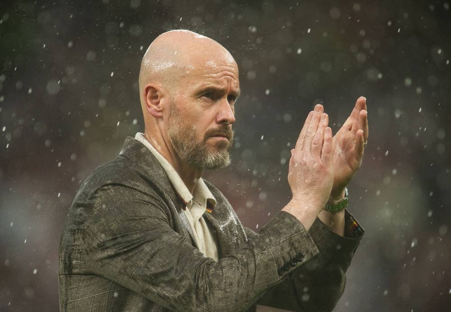 Eric ten Hag manager of Manchester United salute supporters after the English Premier League soccer match between Manchester United and Arsenal in Manchester, Britain, 12 May 2024. (EPA)